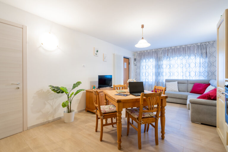 FGM06372-HDR